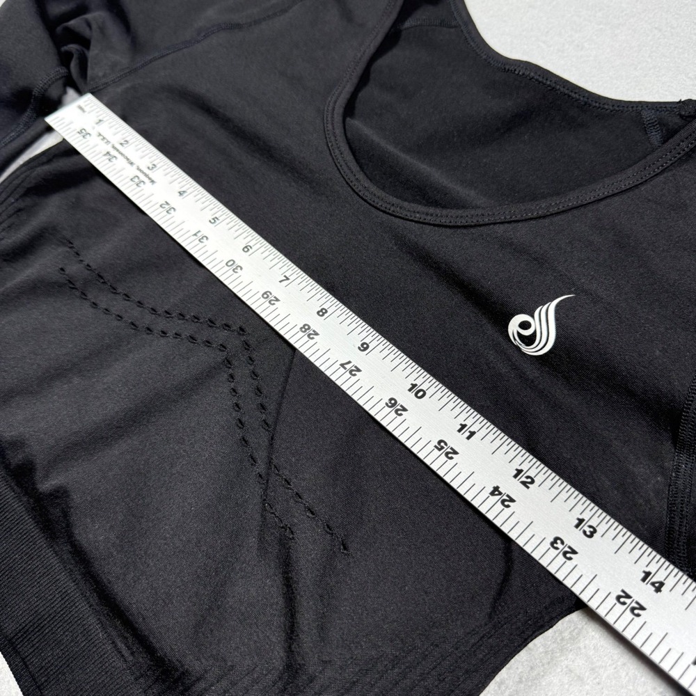 READvRyderwear Womens Black Seamless Long Sleeve Crop Top Athletic Gym Shirt - Picture 4 of 7